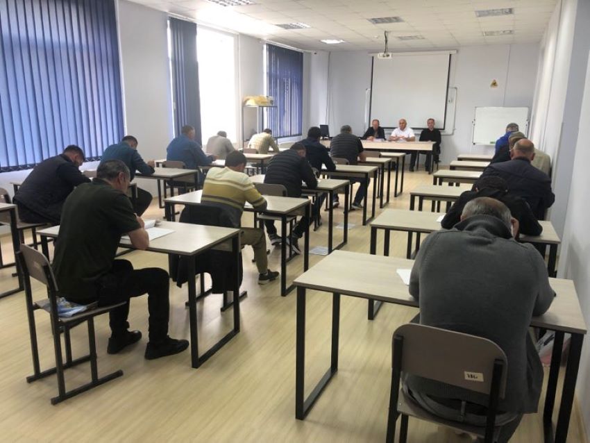 საკვალიფიკაციო გამოცდები ექვს დუალურ პროფესიულ საგანმანათლებლო პროგრამაზე